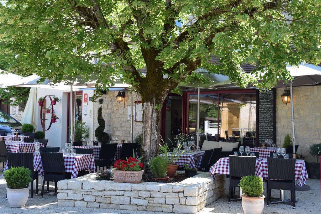 Hotel Le Petit Relais à Calès Extérieur photo